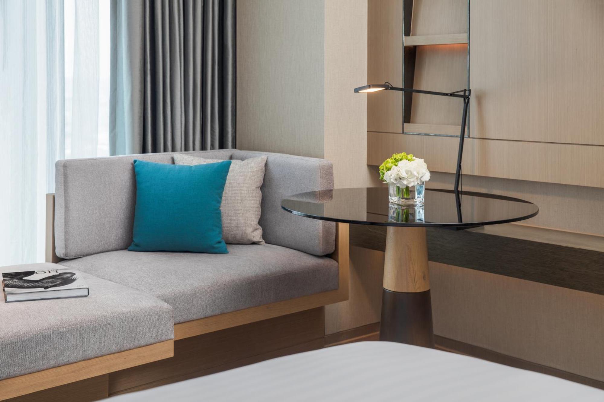 Courtyard By Marriott Shenzhen Bao'An Hotel Exterior photo