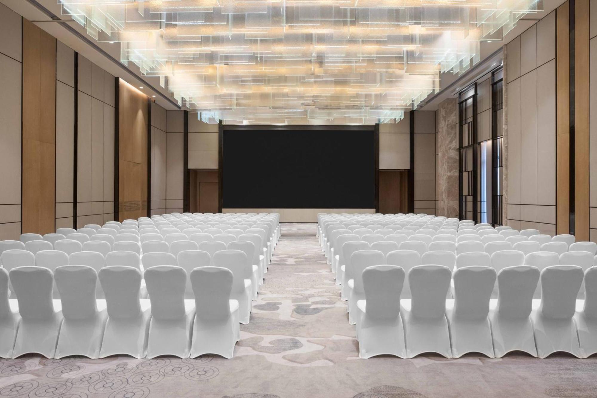 Courtyard By Marriott Shenzhen Bao'An Hotel Exterior photo
