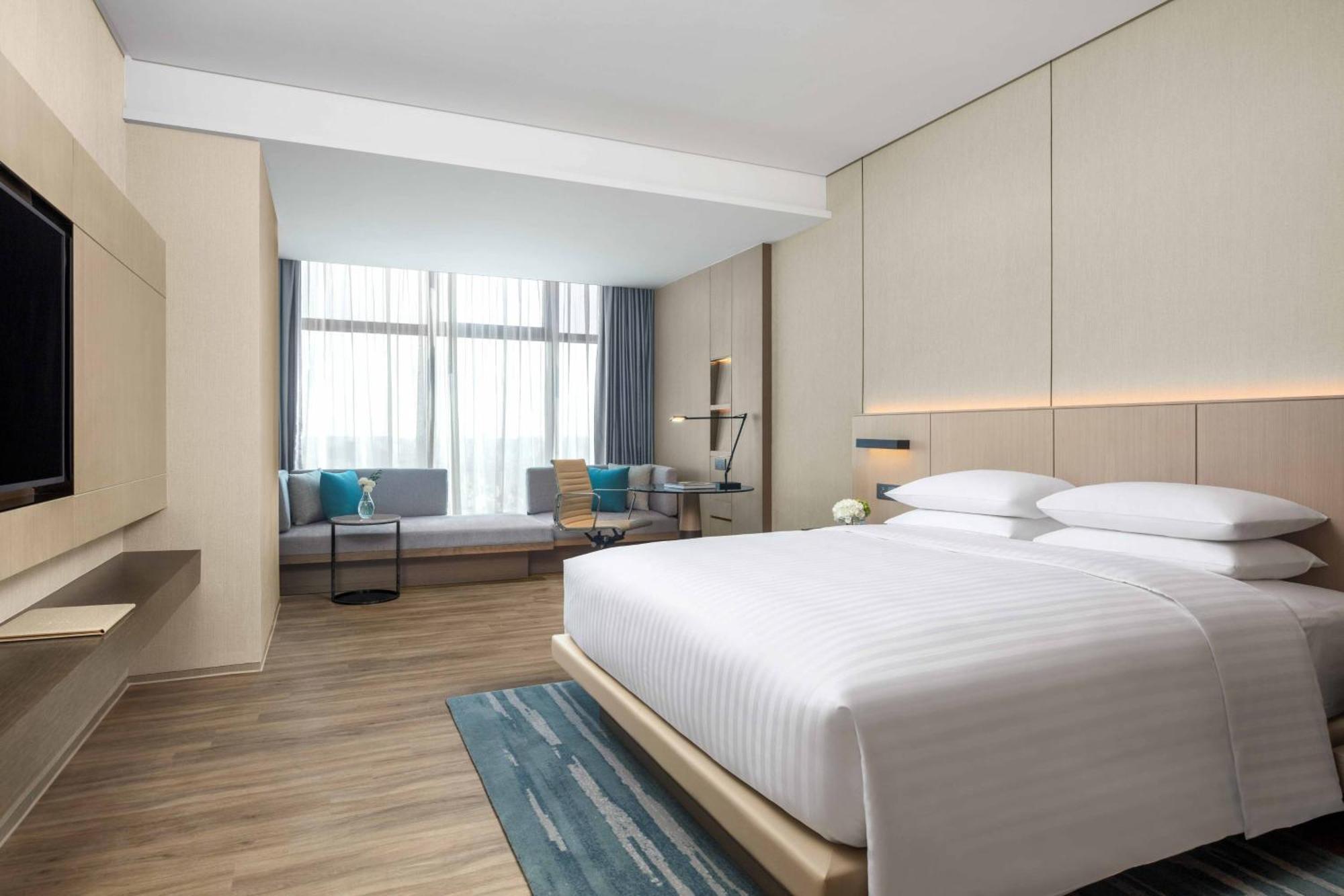 Courtyard By Marriott Shenzhen Bao'An Hotel Exterior photo