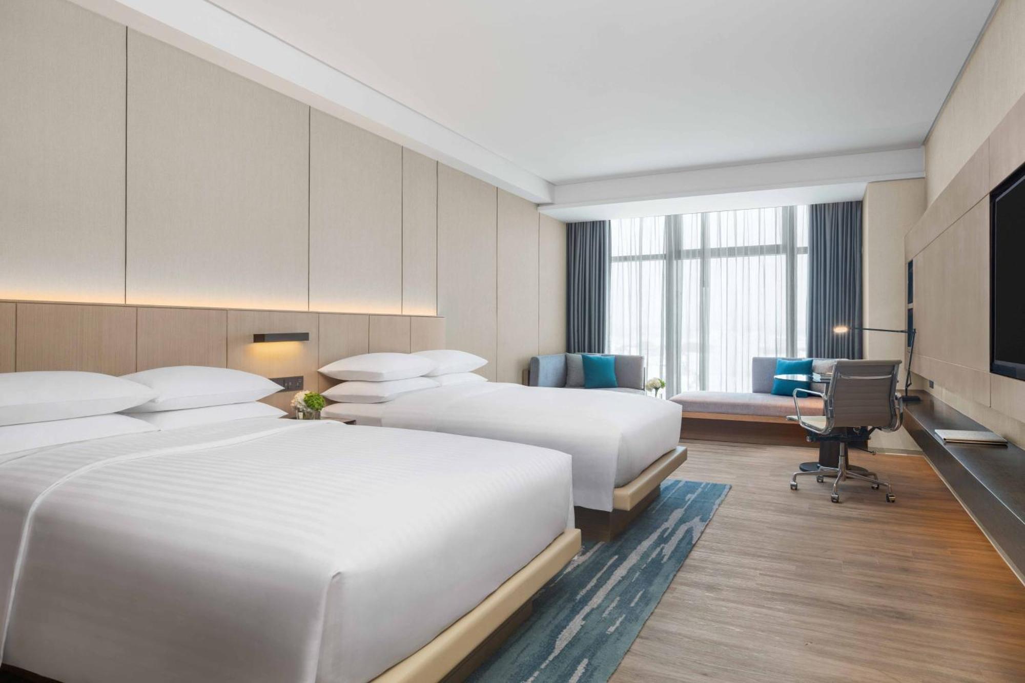 Courtyard By Marriott Shenzhen Bao'An Hotel Exterior photo