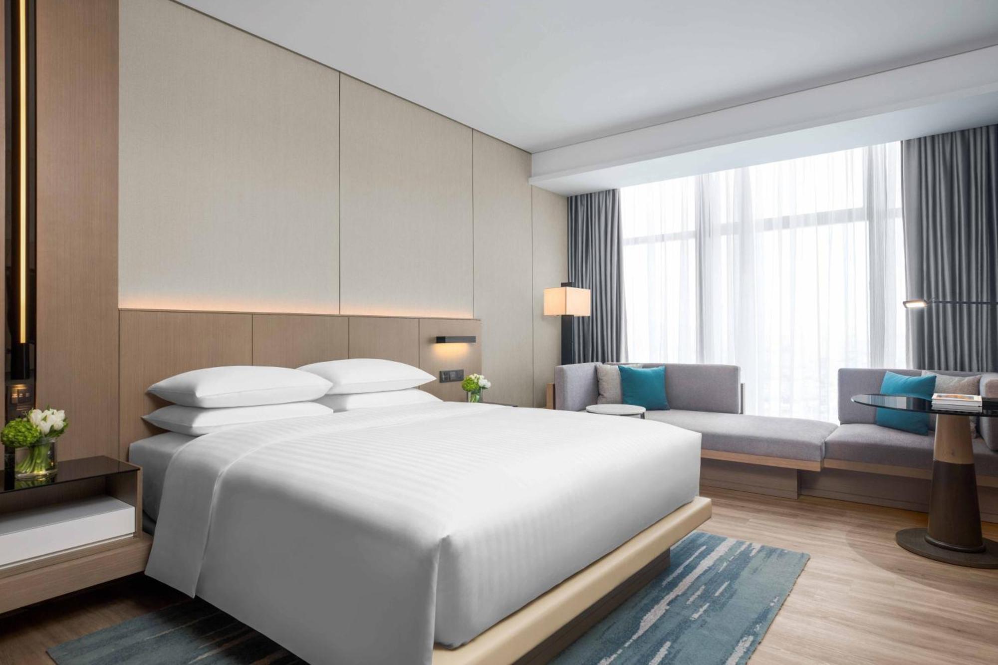 Courtyard By Marriott Shenzhen Bao'An Hotel Exterior photo